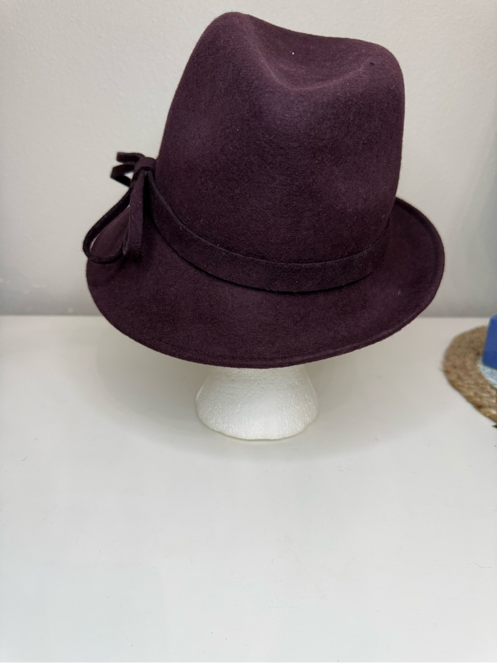 Wool Cloche Hat Bow Accent Wide Brim Vintage One Size Purple Plum Academia MCM - Picture 2 of 12